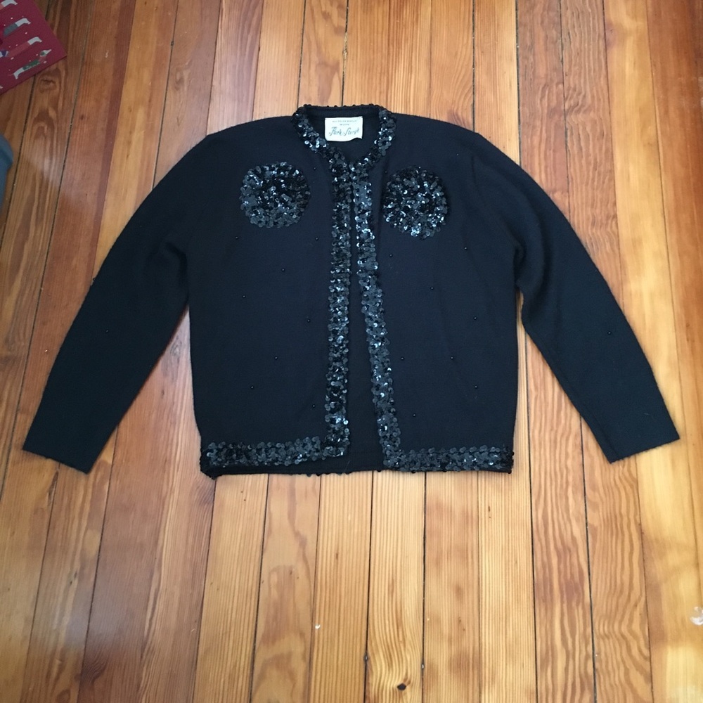 Vintage 1950s sequin cardigan size medium/small